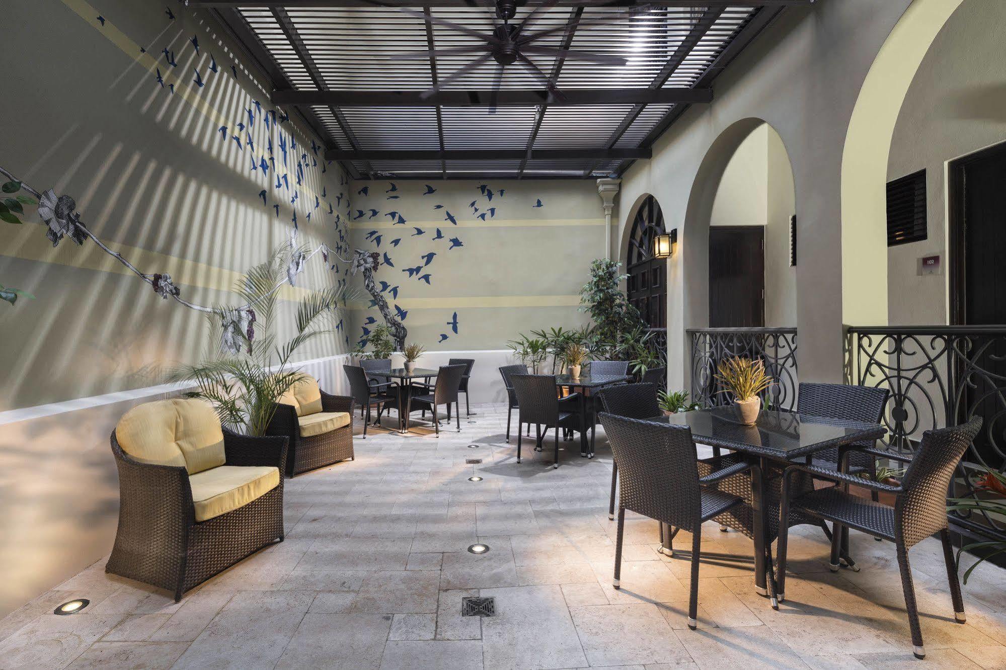 Decanter Hotel San Juan Extérieur photo